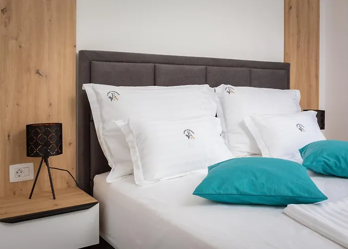 Ea Luxury With Sea View Promajna