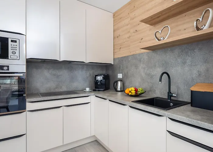 Appartamento Ea Luxury With Sea View Promajna